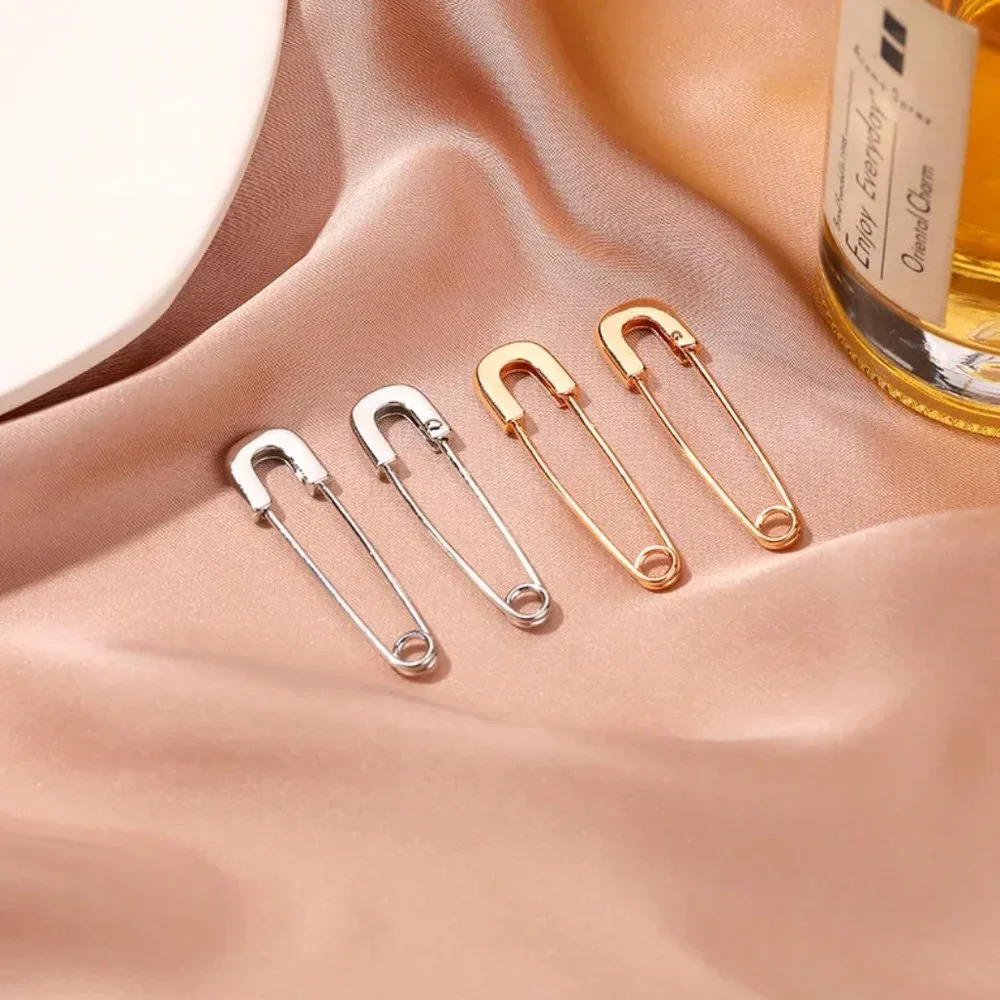Minimalist Gold Safety Pin Earrings NEW - Picture 5 of 7